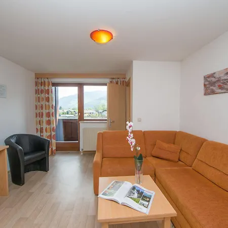 Kristall Διαμέρισμα *