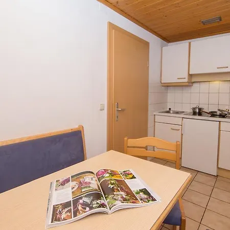 Kristall 滨湖采尔