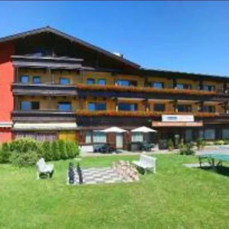 Kristall Apartment *